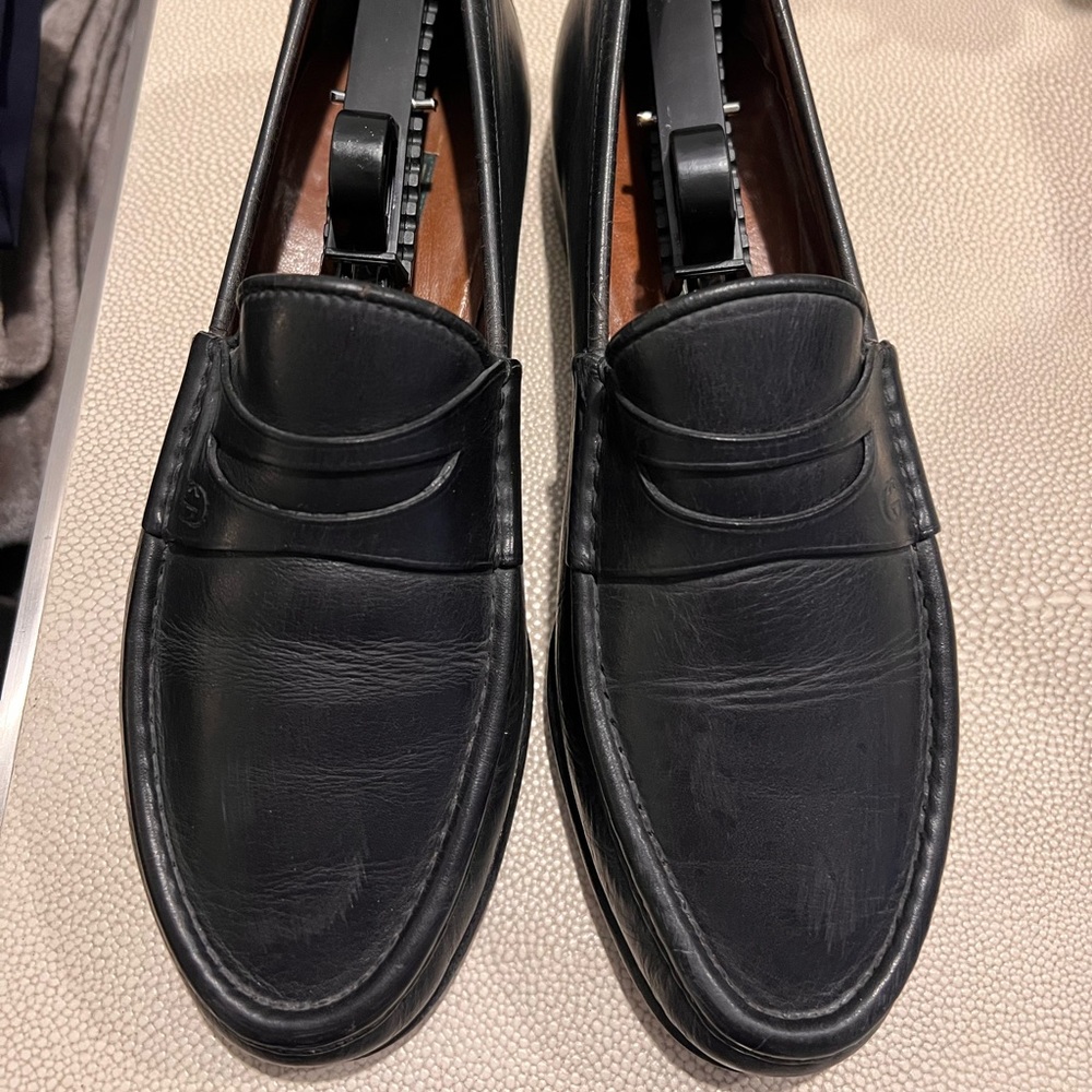 GUCCI Loafers classic size 41D excellent condition fits US size 8 black